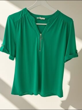 PerSeption Concept Emerald Green Zip-Front Blouse